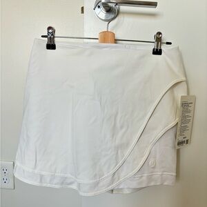 Lululemon asymmetrical layered HR tennis skirt size 6